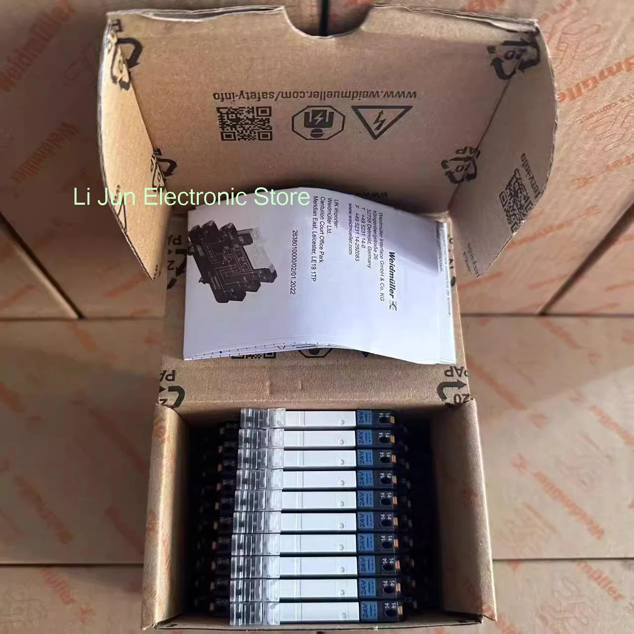 

5piece 2618000000 TRP 24VDC 1CO 1 pair of contacts