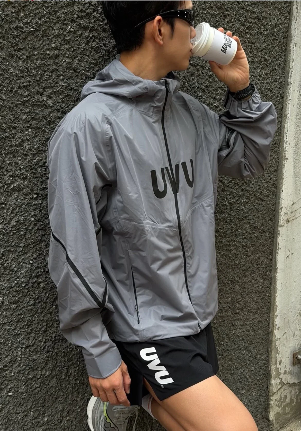 UVU Unisex Running Rain Jacket Ultralight Waterproof Windbreaker Breathable Sports Outerwear Trail Running Hiking Daily Commute