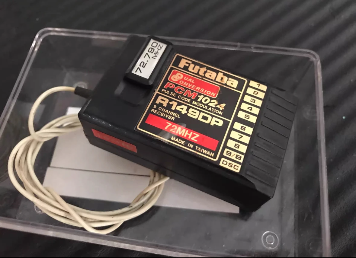 

85% НОВЫЙ Futaba R149DP 72 МГц 72M 9-канальный двойной преобразовательный приемник PCM1024 R149DP с кристаллом 72,190 МГц