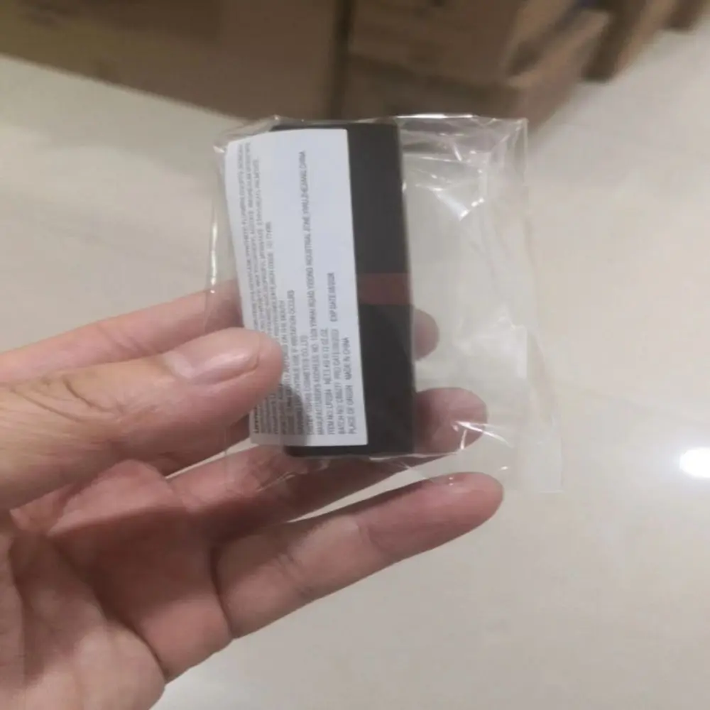 防水ブラックリップティント、長持ちヴィンテージメイクアップ、マットベルベットリップスティック、レトロ装飾コスメティック、ダークカラーリップグロス