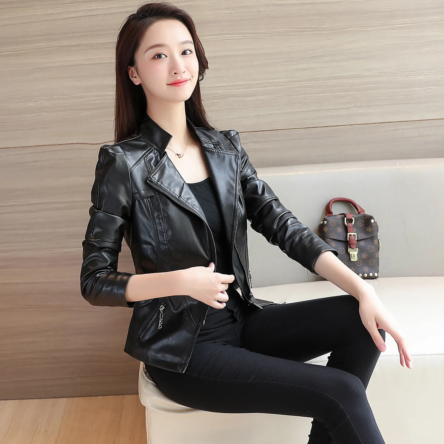 Women Jackets 2023 Spring Autumn New Faux Leather Jacket Womens Casual Slim Waterproof Windproof Basic Coats Short Female Jacket