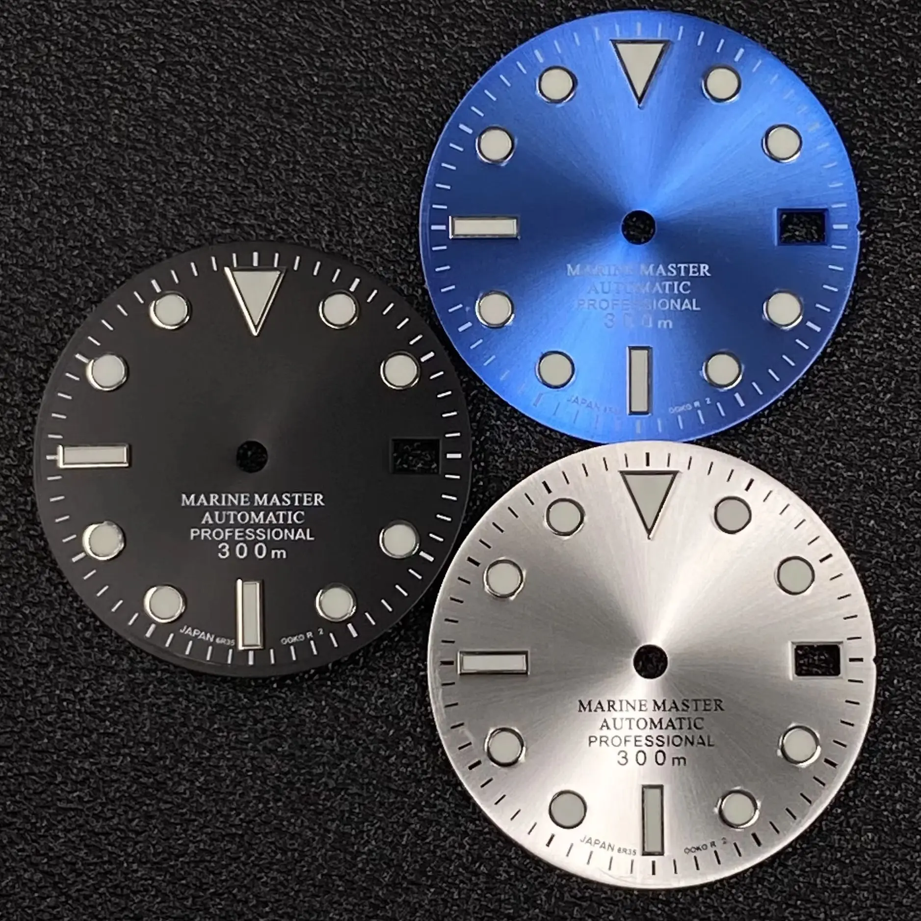 ﻿   28,5 mm NH35 horloge kalender wijzerplaat groen lichtgevend SKX mod geen logo geschikt voor NH36/NH35 gemodificeerde vervanging wijzerplaat