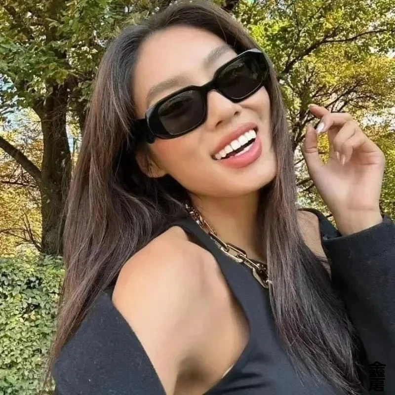 Thumbnail 3 - #77 Latest Sunglasses Offers