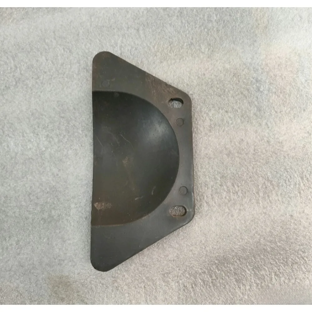 

For JOHNDEERE Tractor Parts 654 724 804 824 Front Axle Side Reduction Gear Dust Cover Plastic Covers