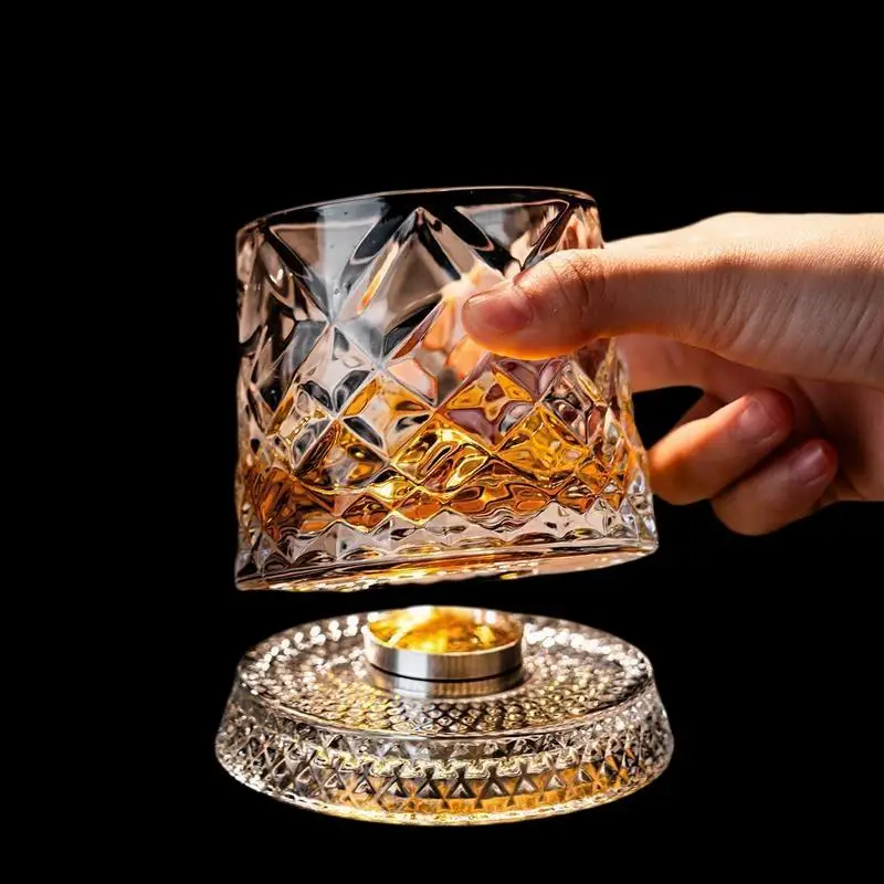 Copos de uísque giratórios com base de vidro, rotação de 360 graus, copo de cristal para rum, para festas e coquetéis.