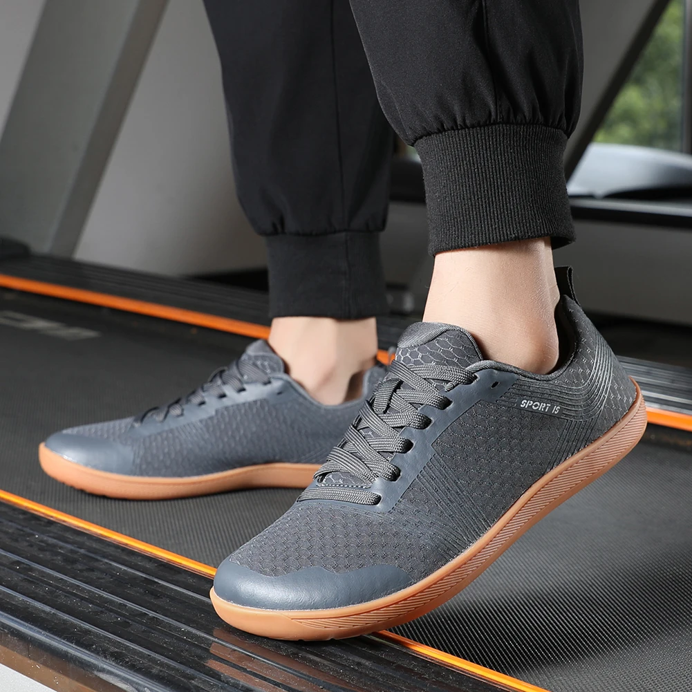 أحذية رياضية بسيطة بيرفوت غير قابلة للانزلاق، أحذية تنس خفيفة الوزن قابلة للتنفس، أحذية رياضية للجري للرياضات الخارجية