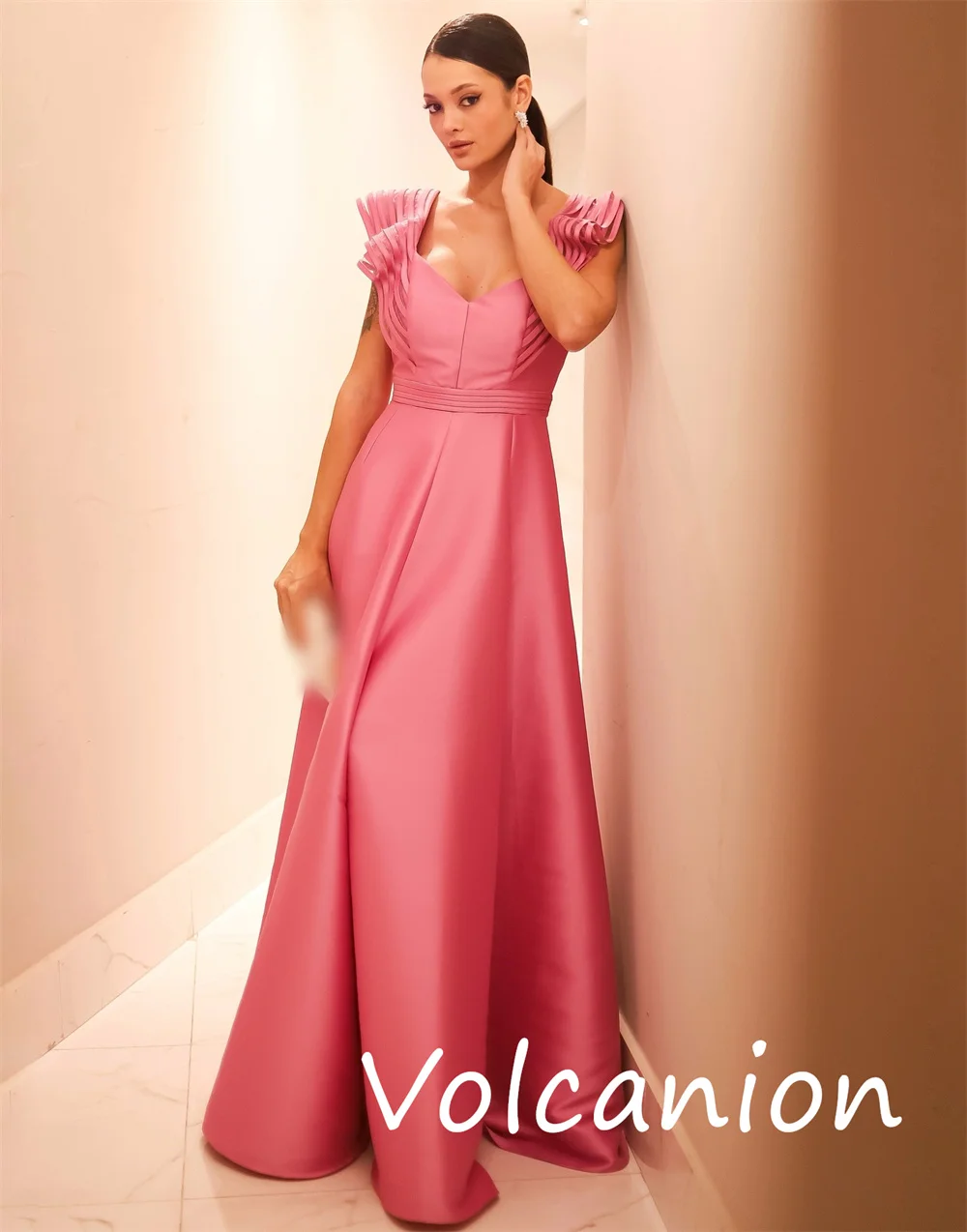 Personalizado intrincado combinando charmeuse plissado a linha fora do ombro vestidos longos sob medida ocasião formal