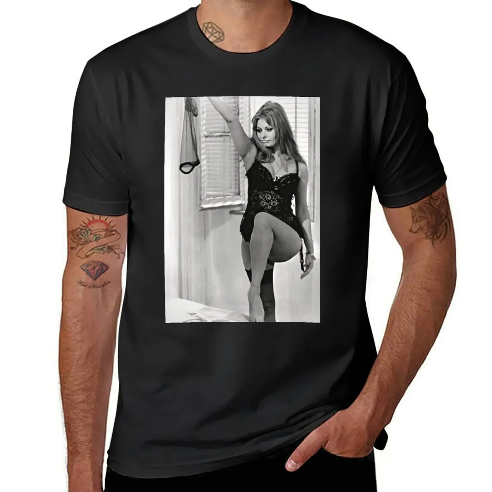 

Sophia Loren - Italian Beauty T-Shirt vintage sweat anime figures boys whites mens graphic t-shirts hip hop