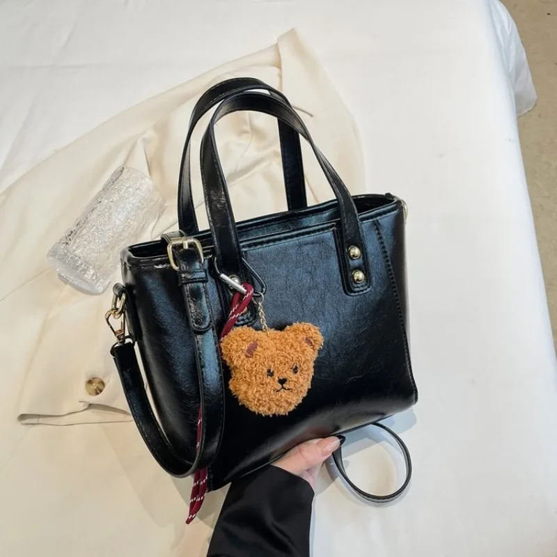 

Luxury Brand Popular Classic Women's Crossbody Bag Elegant Leather Minimalist Large Capacity Diaper Bag Paris Fashion