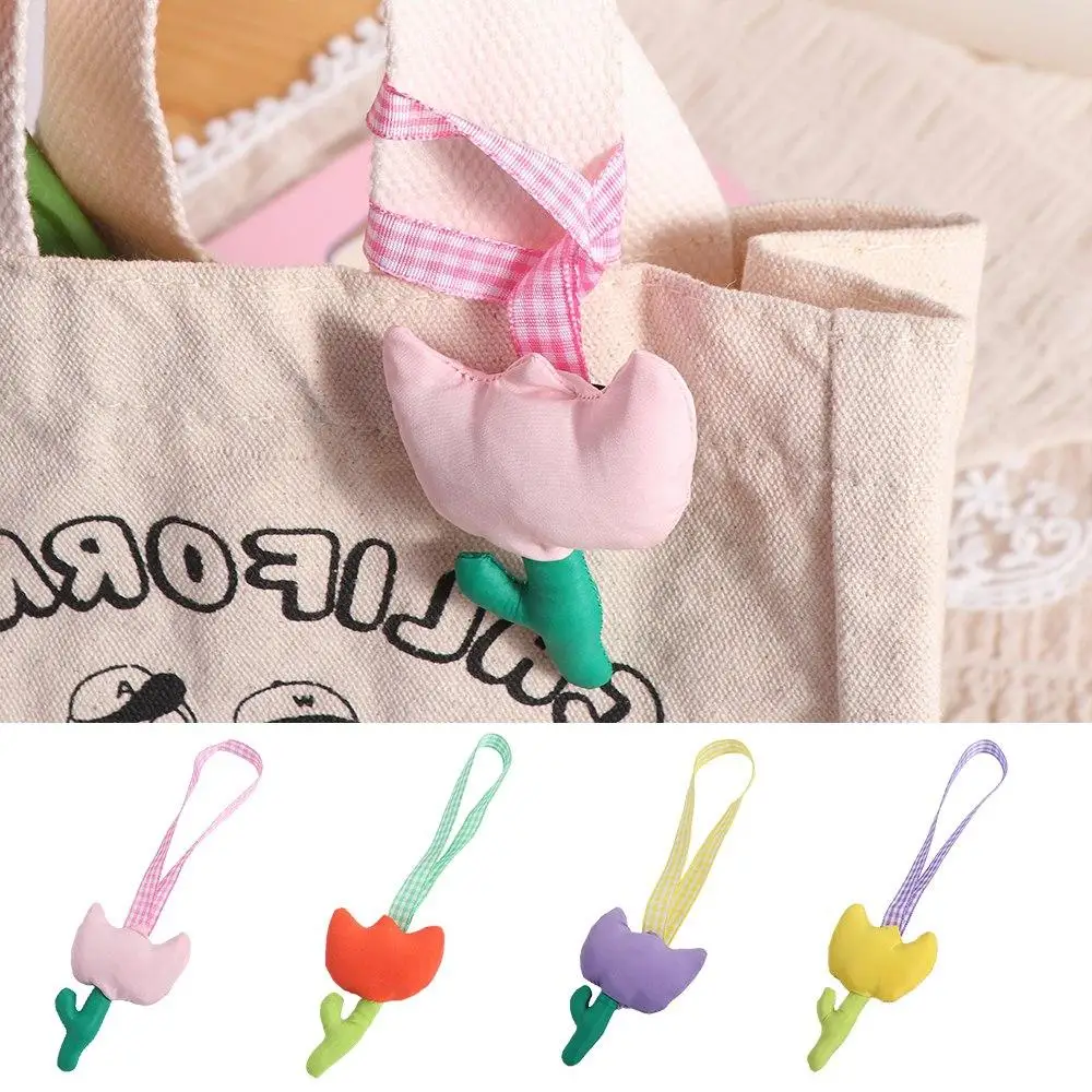 Fashion Korean Style Flower Keychain Cute Plush Stuffed Tulip Plush Keyring Mini Soft Tartan Tulip Pendant Backpack Decor