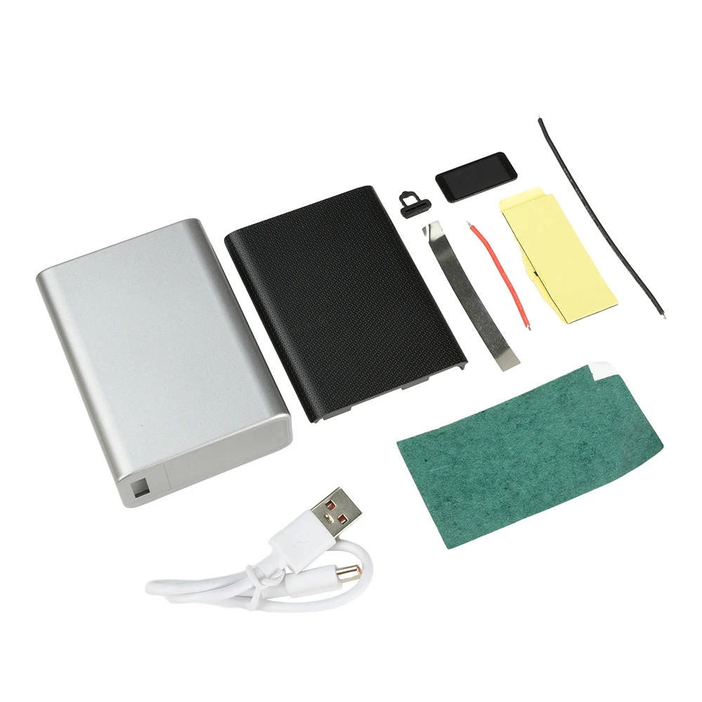 0,96 Zoll TFT Farbdisplay Digitalanzeige DIY Powerbank-Kit 22,5W Schnelllademodul 21700 Batteriegehäuse