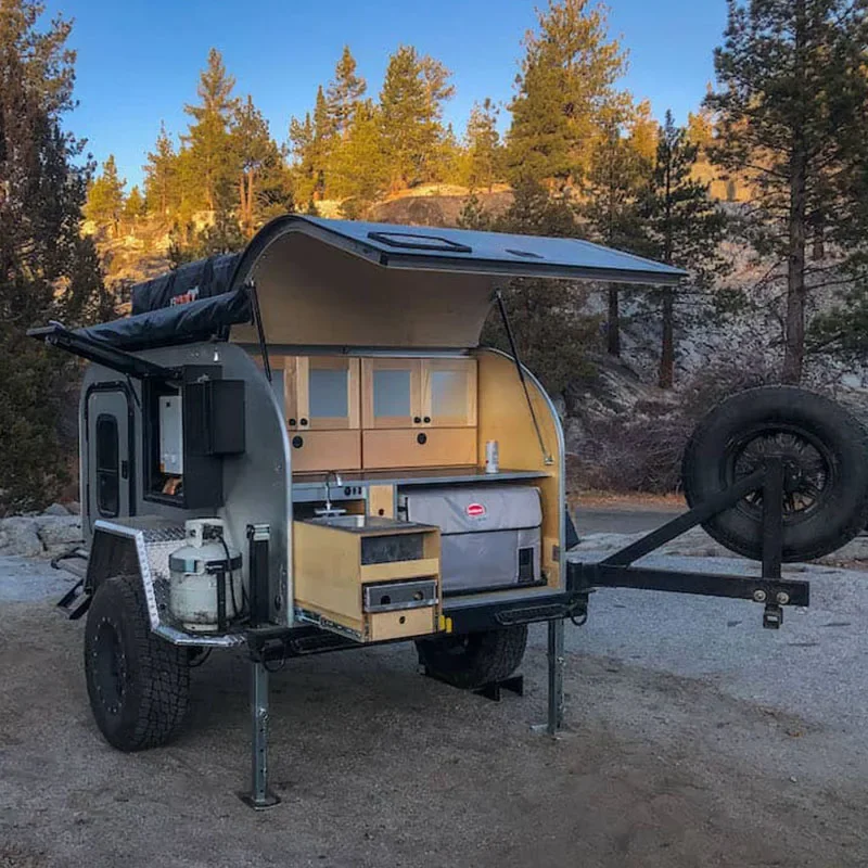 Die leichten kleinen Offroad-Anhänger von Ecocampor sind für Abenteuer gebaut