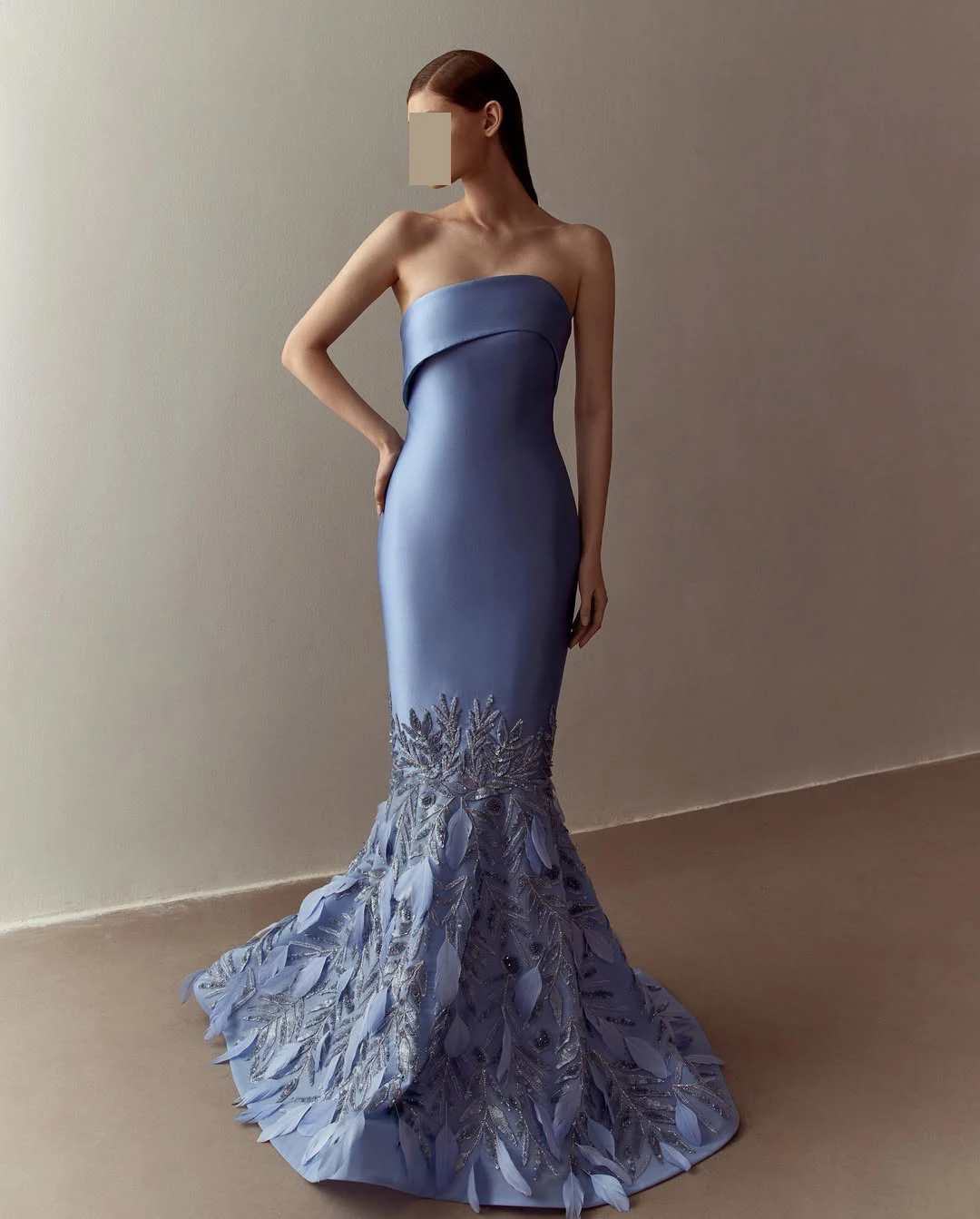 Aangepaste elegante luxe avondjurken 3D bloemen trompet satijn strapless gala vloerlengte pailletten bladeren rits feest