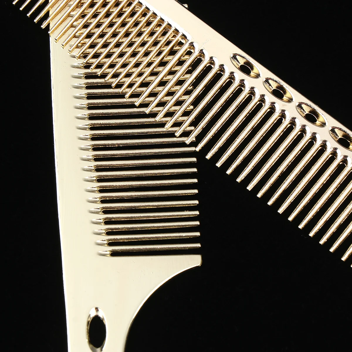 

2Pcs High-Quality Stainless Steel Hairstyling Combs Even Spray Distribution Protection S908 Golden S909 Large Size