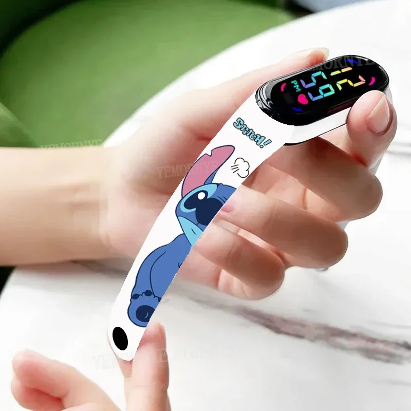 Jam tangan Digital anak-anak, Disney Stitch jam tangan Digital, figur Anime, jam tangan olahraga anak-anak bercahaya, jam tangan Digital tahan air, mainan ulang tahun