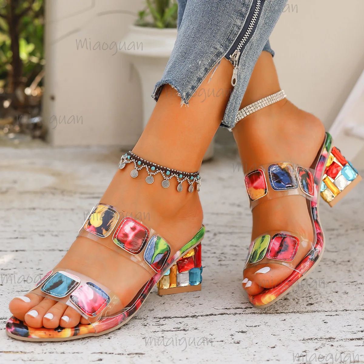 

Женские красочные тапочки на толстом каблуке, украшенные стразами, туфли без шнуровки с открытым носком на среднем каблуке, модные женские шлепанцы