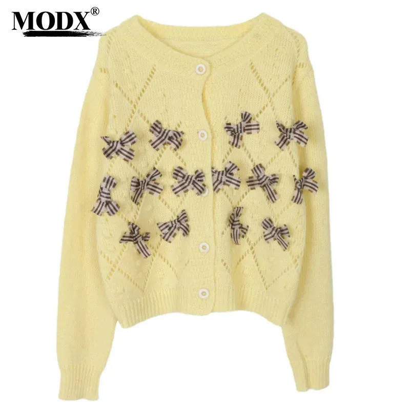 [MODX] 2024 Autumn/Winter New Design: Sweet Bow, Age Reducing, Versatile Style, Round Neck Knitted Cardigan Coat