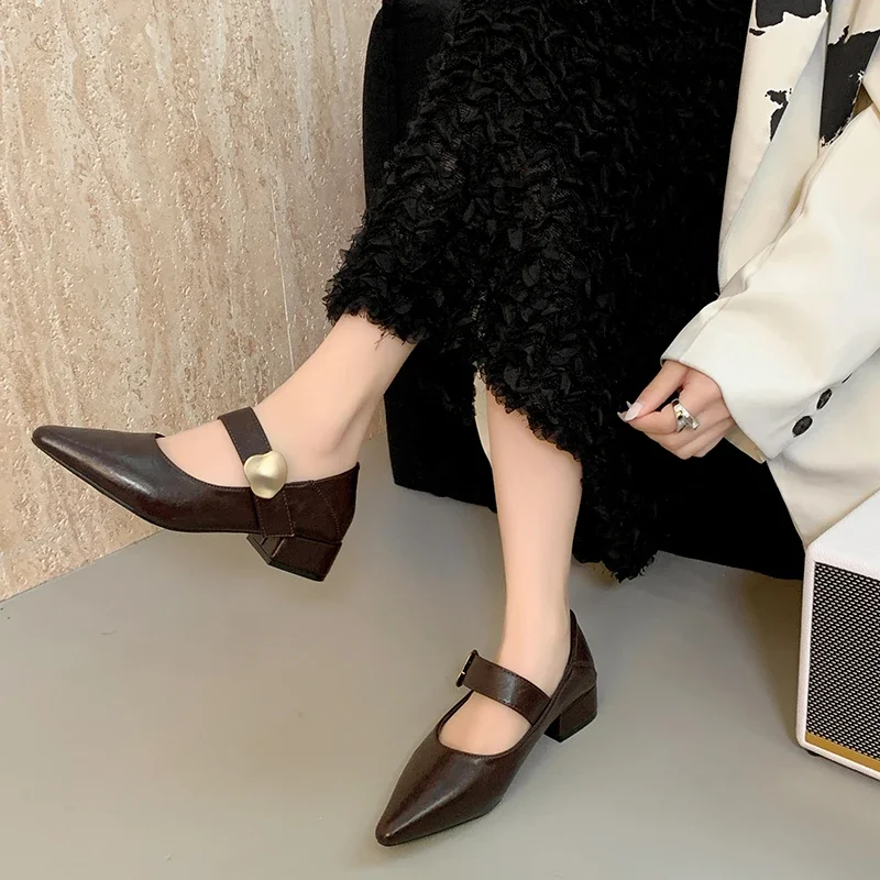 

2025 Fashion Women's Shoes Buckle Strap Women's High Heels New Metal Decoration Office and Career Sexy Pointed Toe Heels Women