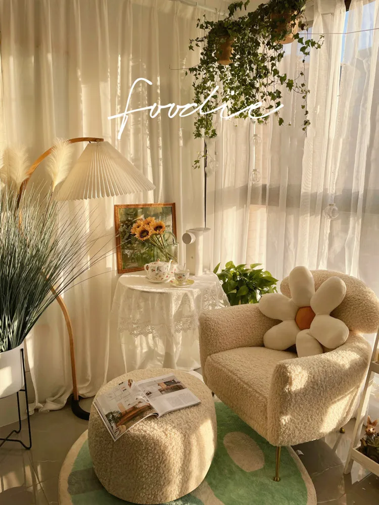 Nordic Single Chair Lazy Sofa Chairs Ergonomic Leisure Armchair Metal Leg Chair Bedroom Balcony Home Decor Luxury Makeup Chairs