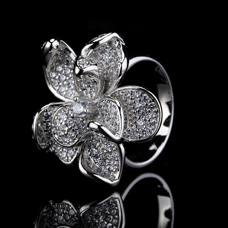 New in Creative Flower Camellia rings for women Fashion silver 925 Full Diamonds Sweet Ring Engagement Wedding Jewelry Gift