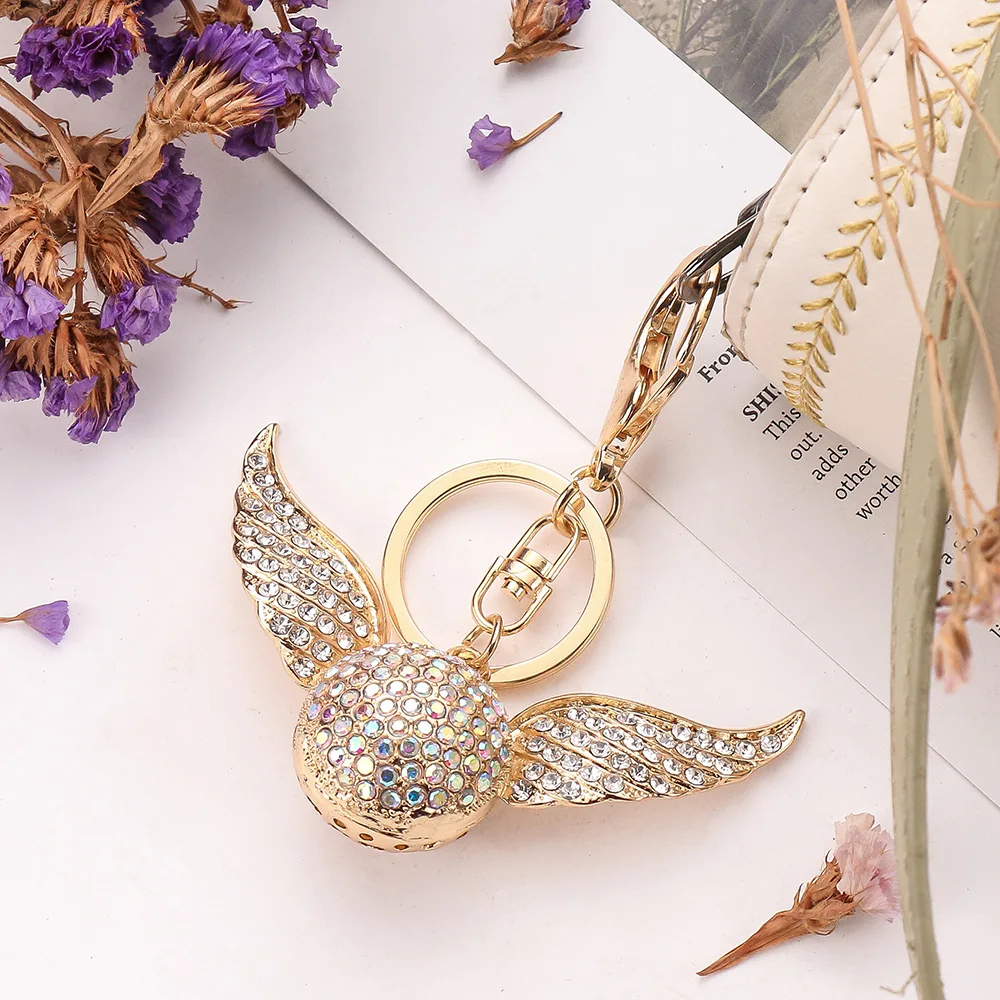 Light Luxury Multi-color Love Wings Keychain Full Rhinestone Alloy Key Rings Women Handbag Pendant Creative Key Chains Gift