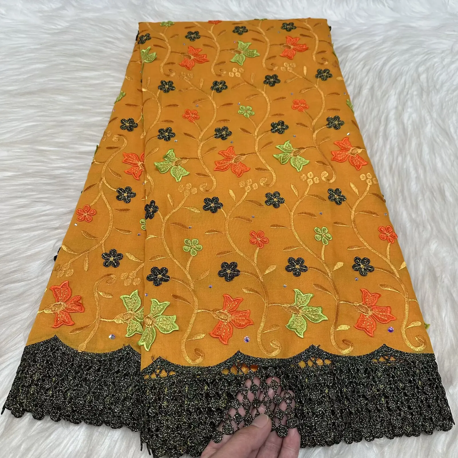 

5 ярдов африканского швейцарского кружева-вуали с 3D цветочными аппликациями и камнями, новейшее нигерийское водорастворимое кружево 2026 года для платьев