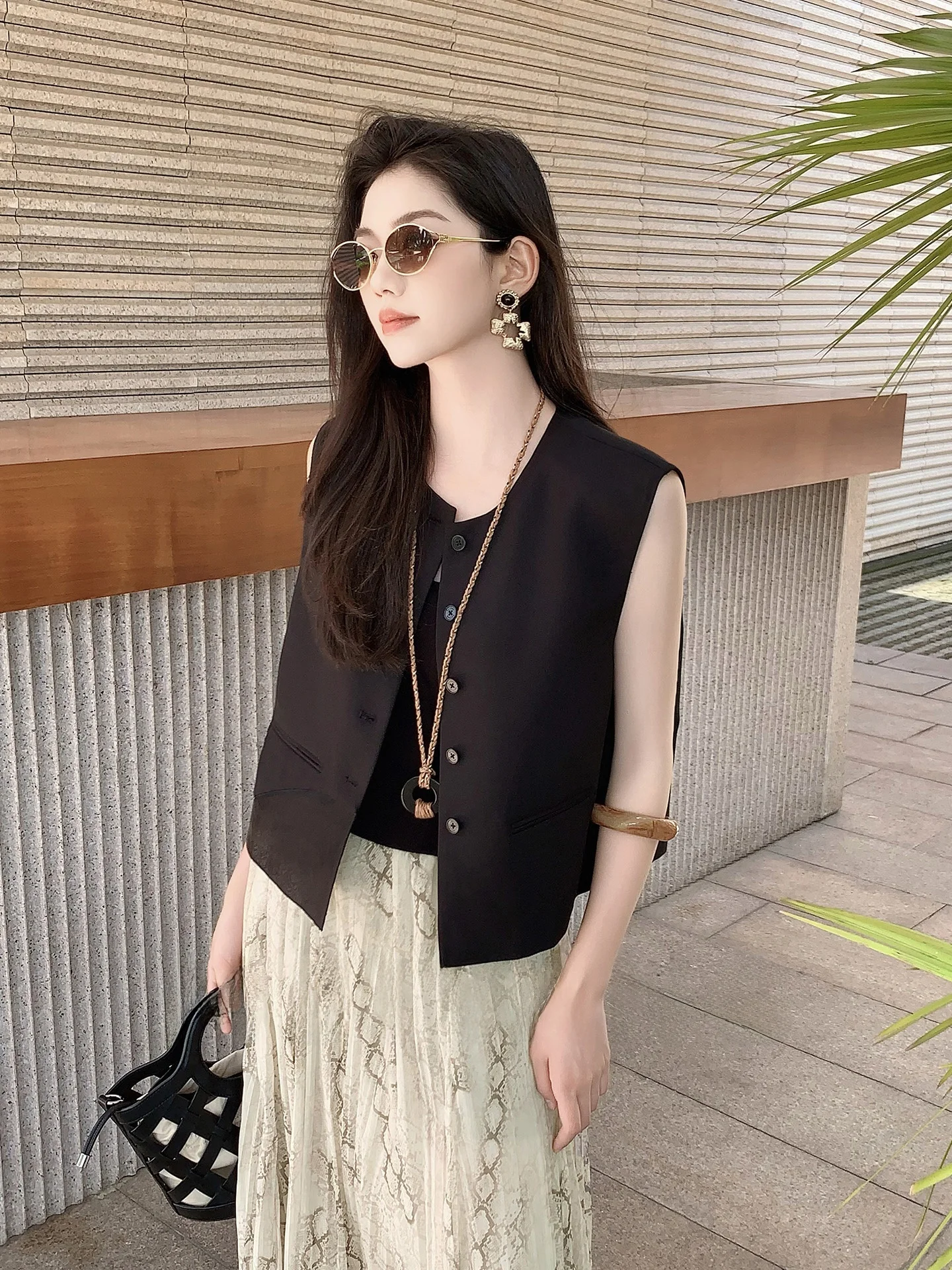 

Meiyang beyond Hemp Two Button round Ne Decosition Vest Melbourne Ogege Fiber Polyester Regular Thin Single Button