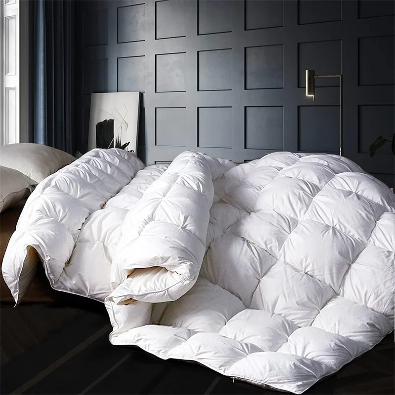 All-Season Goose Dwon Comforter Customizable Duvet Insert Exquisite Pinch Pleat Design Premium Cold-Resistant Quilt Blankets