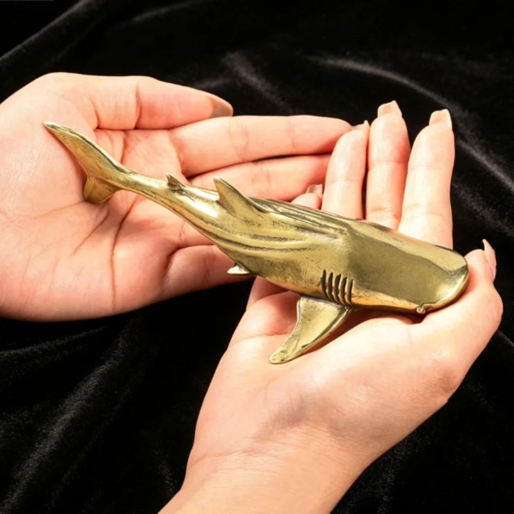 Retro Brass Solid Shark Statue Desktop Ornaments Vintage Marine Animals Figurines Model Home Decorations Crafts Accessories Gift