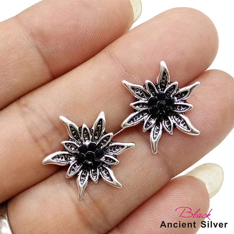 New German Traditional Oktoberfest Edelweiss Stud Earrings Simple Fashion Vintage Lucky Rhinestone Earrings for Women Jewelry