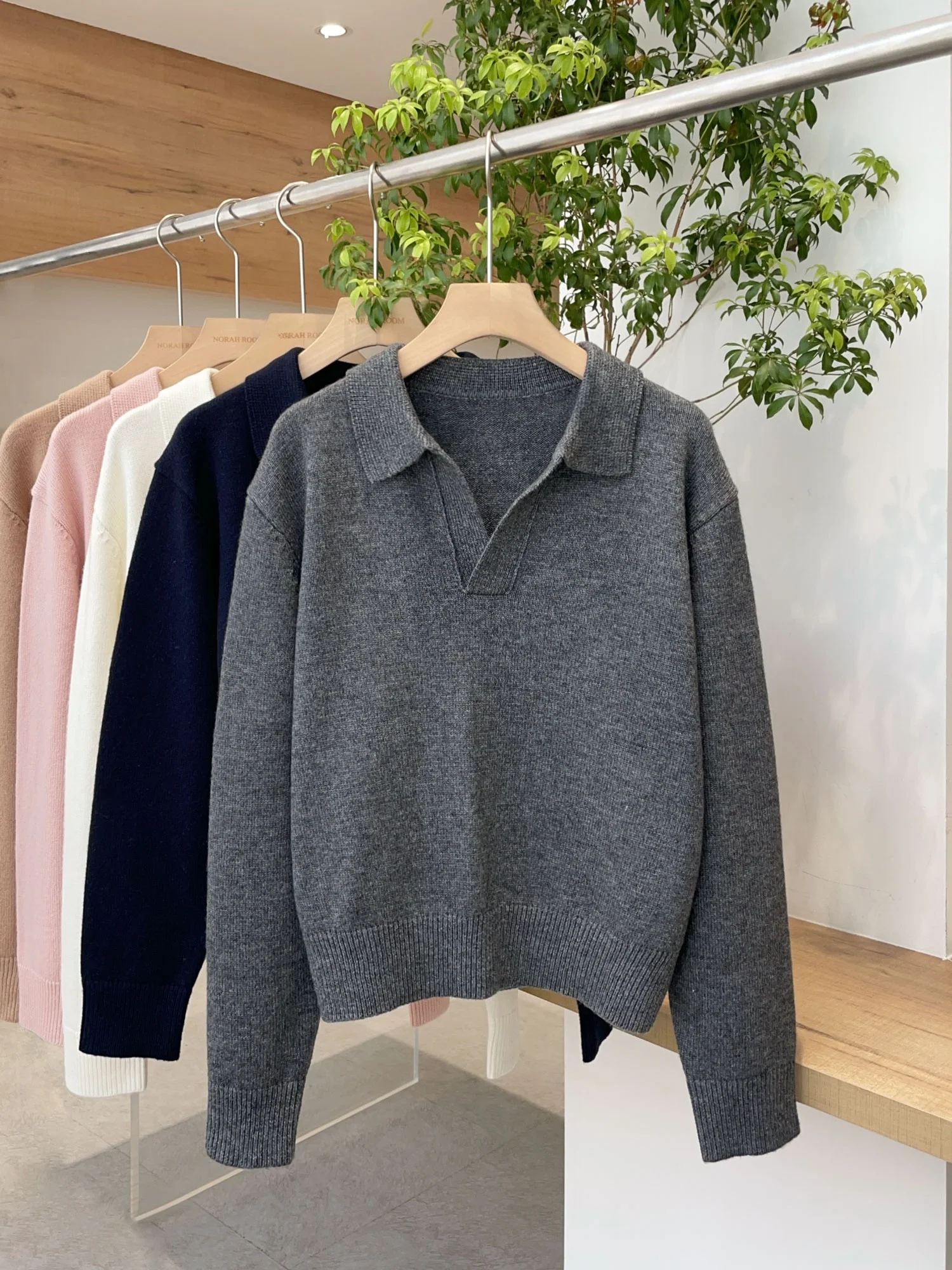 

Брендовый шерстяной вязаный свитер V-Ne в стиле ретро, пять цветов, осенняя коллекция от Nuoxiala для женщин