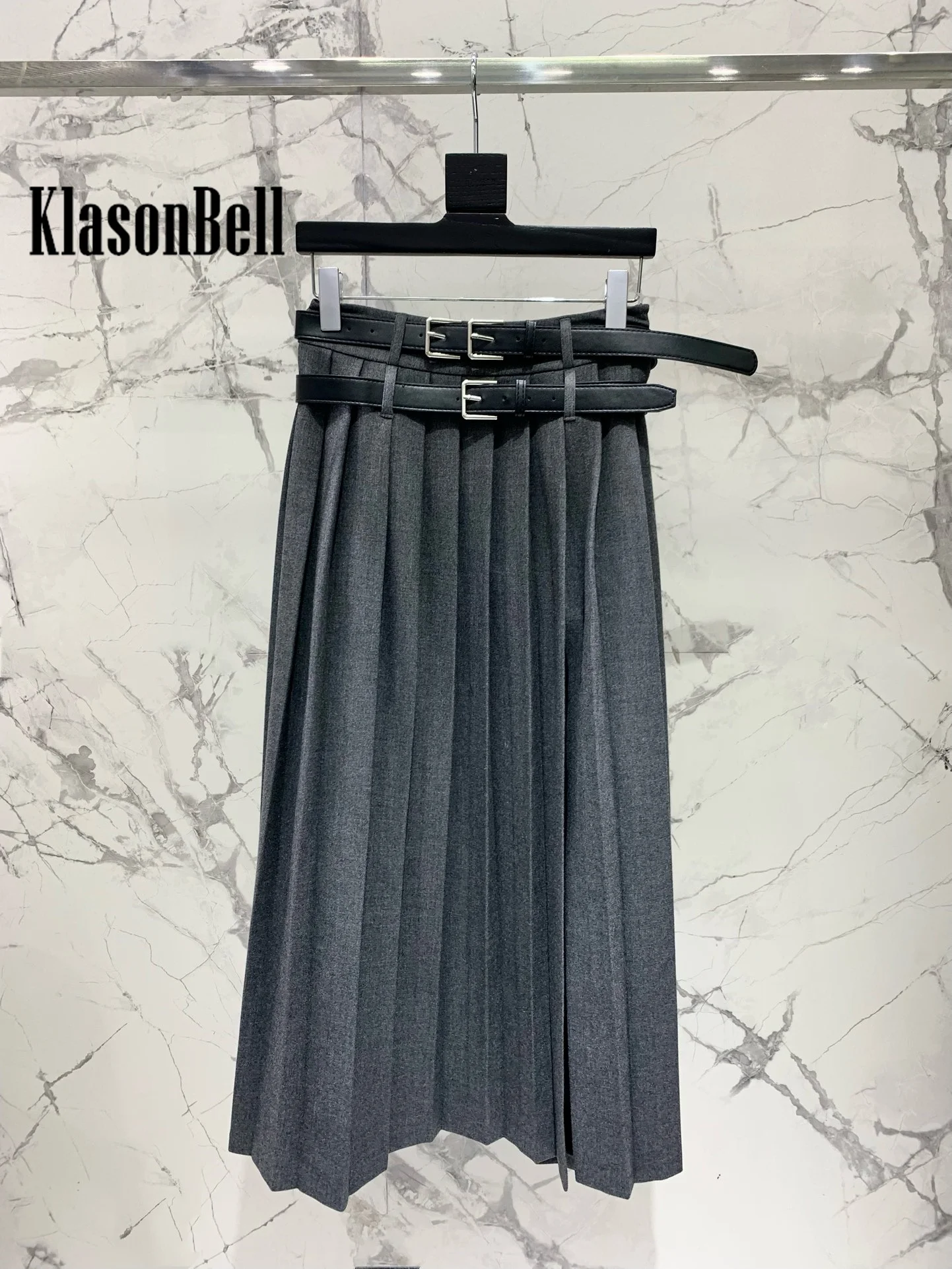 8.6 KlasonBell Women Fashion Streetwear Double Buckle Sashes Decoration Long Split Pleated Skirt Sweet All-matches Short Skirt