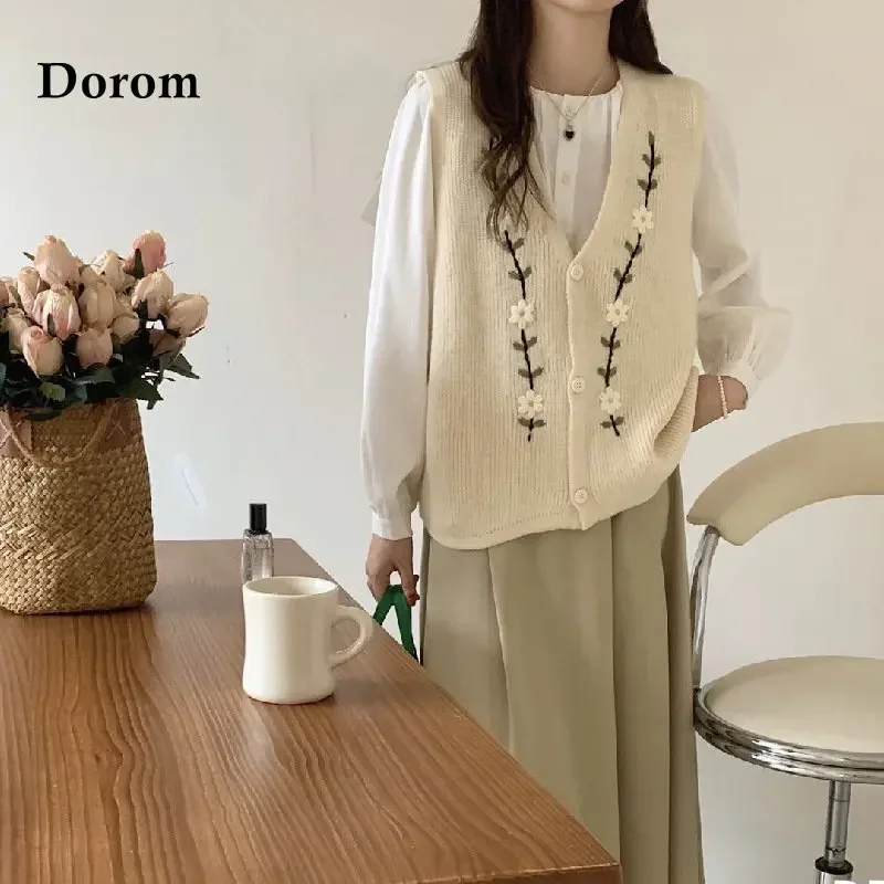 Flower Embroidery Sweater Knitted Vest Women Korean Preppy Style V-neck Sleeveless Sweater Female Tops Autumn Harajuku Clothing