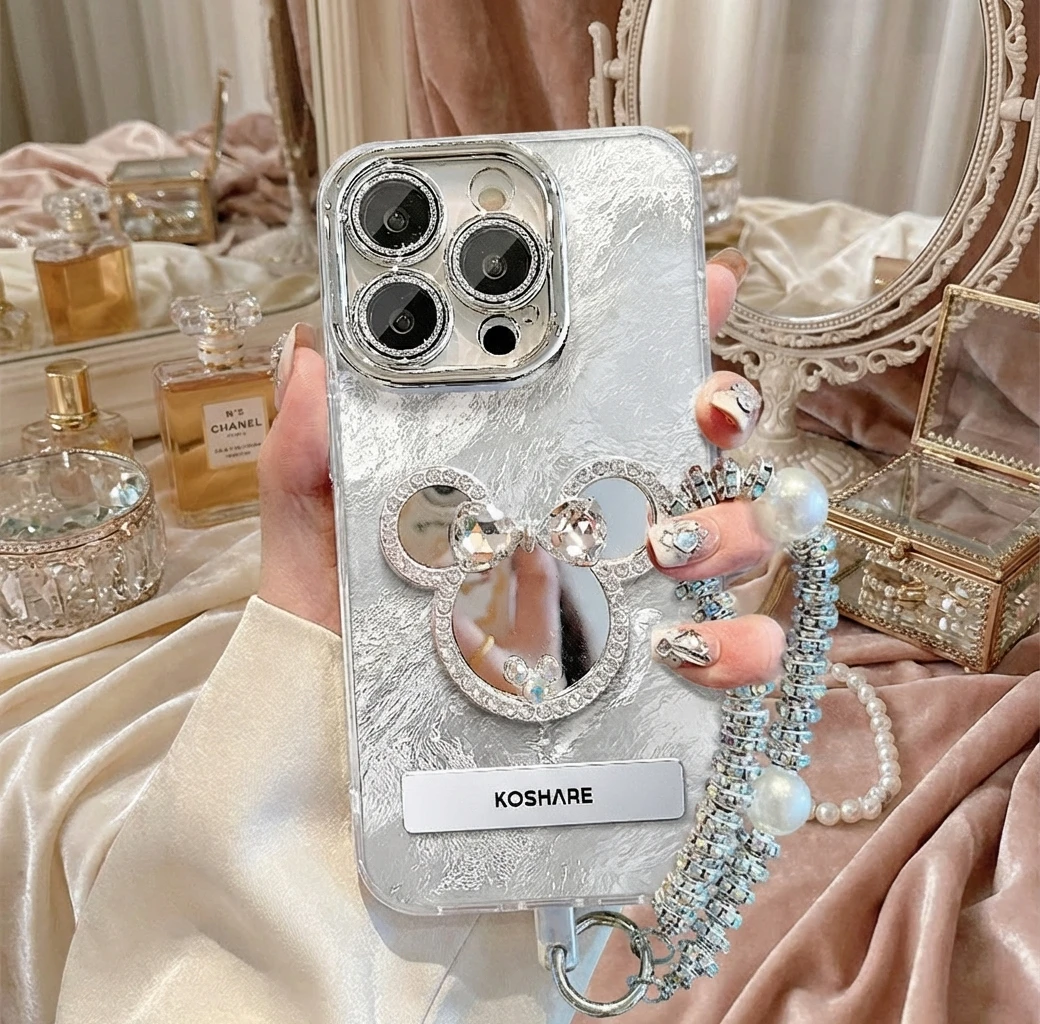 

Зеркальный чехол-подставка Mickey с цепочкой для iPhone 16, 15 PRO, популярный дизайн с текстурой фольги, защита объектива 17, X, высокое качество
