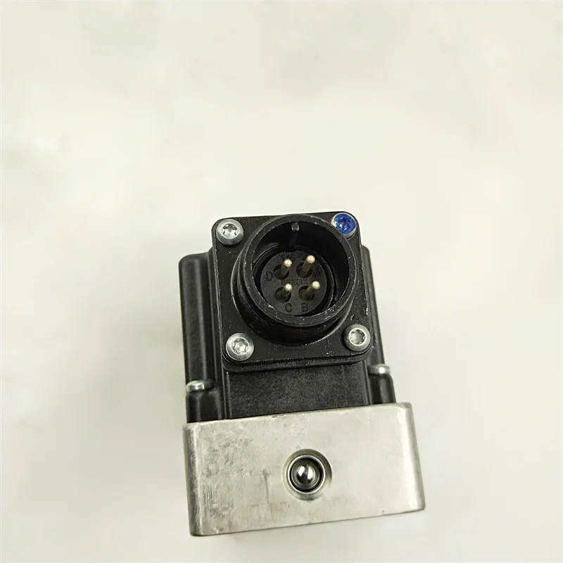 MCV116 Series Hydraulic control valve Servo solenoid valve Pressure Control Pilot valve MCV116A3204