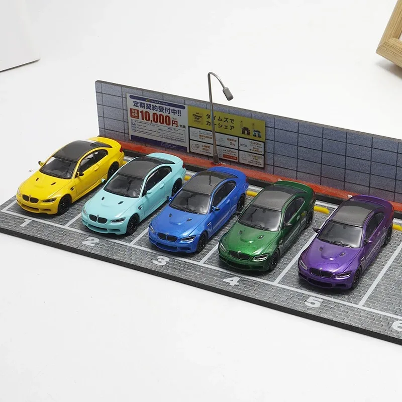 

FM 1:64 M3 E92 alloy model in British green/Racing Yellow/Tiffany Blue