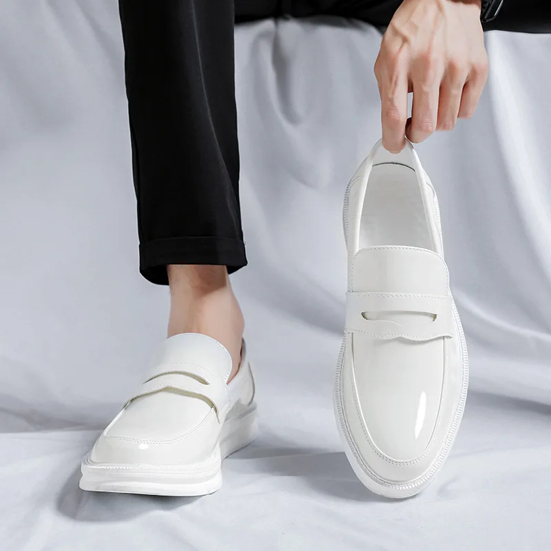 

New Fashion Men Casual Leather Shoes Formal Dress Loafers Slip-On Pointed Toe Wedding Summer Spring Italian White Designer Shoes