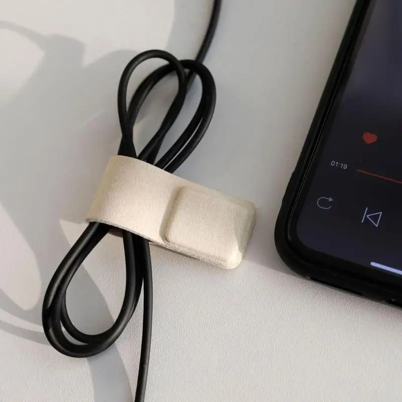 Y1UB USB Cable Clips Wire Winder Desktop Data Cord Management Leather Fixer