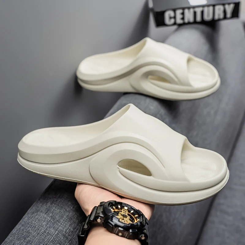 

New Men's Hollow Clogs Closed Toe Beach Jelly Sandals Soft Sole Slippers Lightweight Breathable Casual Driving Walking Shoes