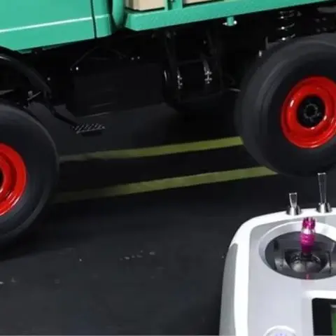 

Радиоуправляемый внедорожник RTR LESU 1/10 4*4 RAVE-UM406, миниатюрный металлический краулер на пульте управления, игрушка Toucan ​ Звуковая система I6s Remote