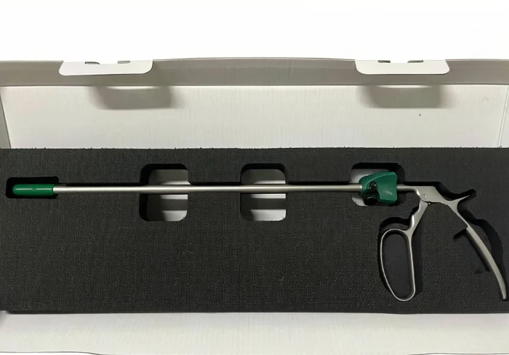 Professional Grade LT300 Titanium Clip Applicator For Minimally Invasive Laparoscopic Surgery
