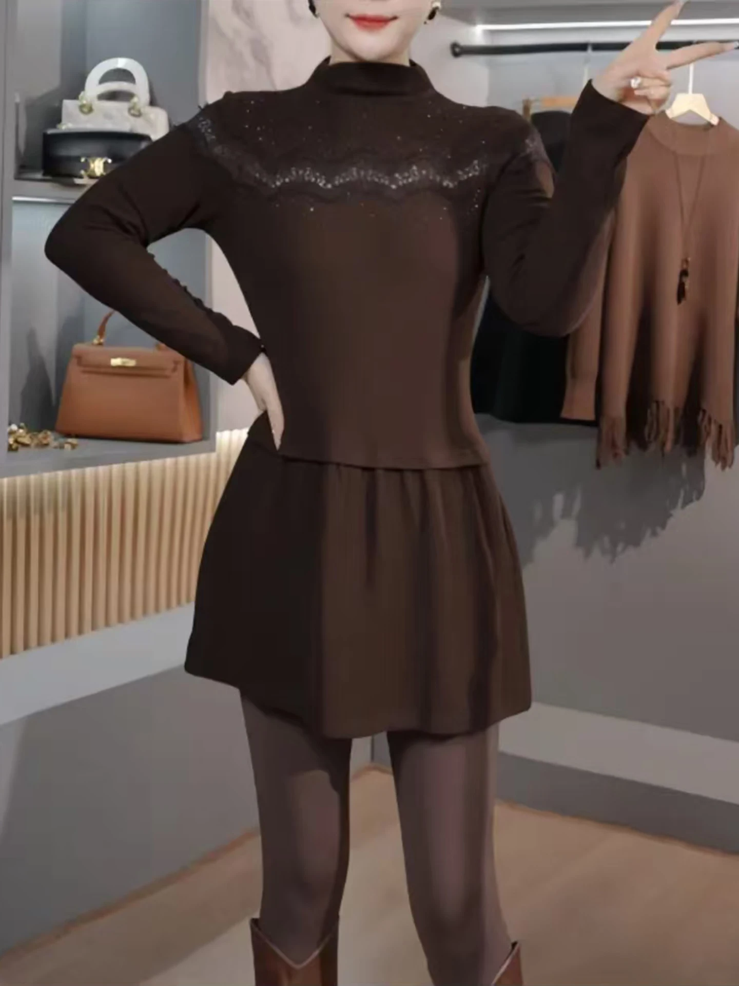 

Женская базовая футболка с высоким воротником, кружевными вставками, вырезами и пайетками, новая зимняя модель, облегающий дизайн, большие размеры