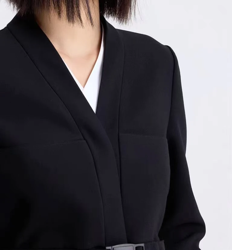 Fenggejiwo's latest women's suit jacket in 24 years, black minimalist belt short jacket