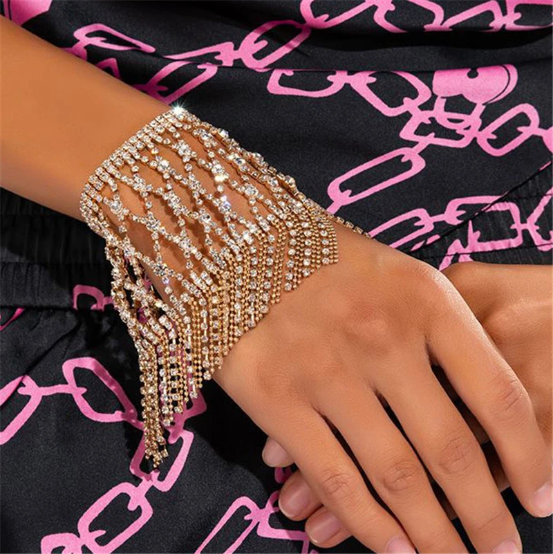 INS Fashion Rhinestone Mesh Hollow Handchain Ladies Stage Performance Ultra Flash Crystal Long tassel ingHand Jewelry Wholesale