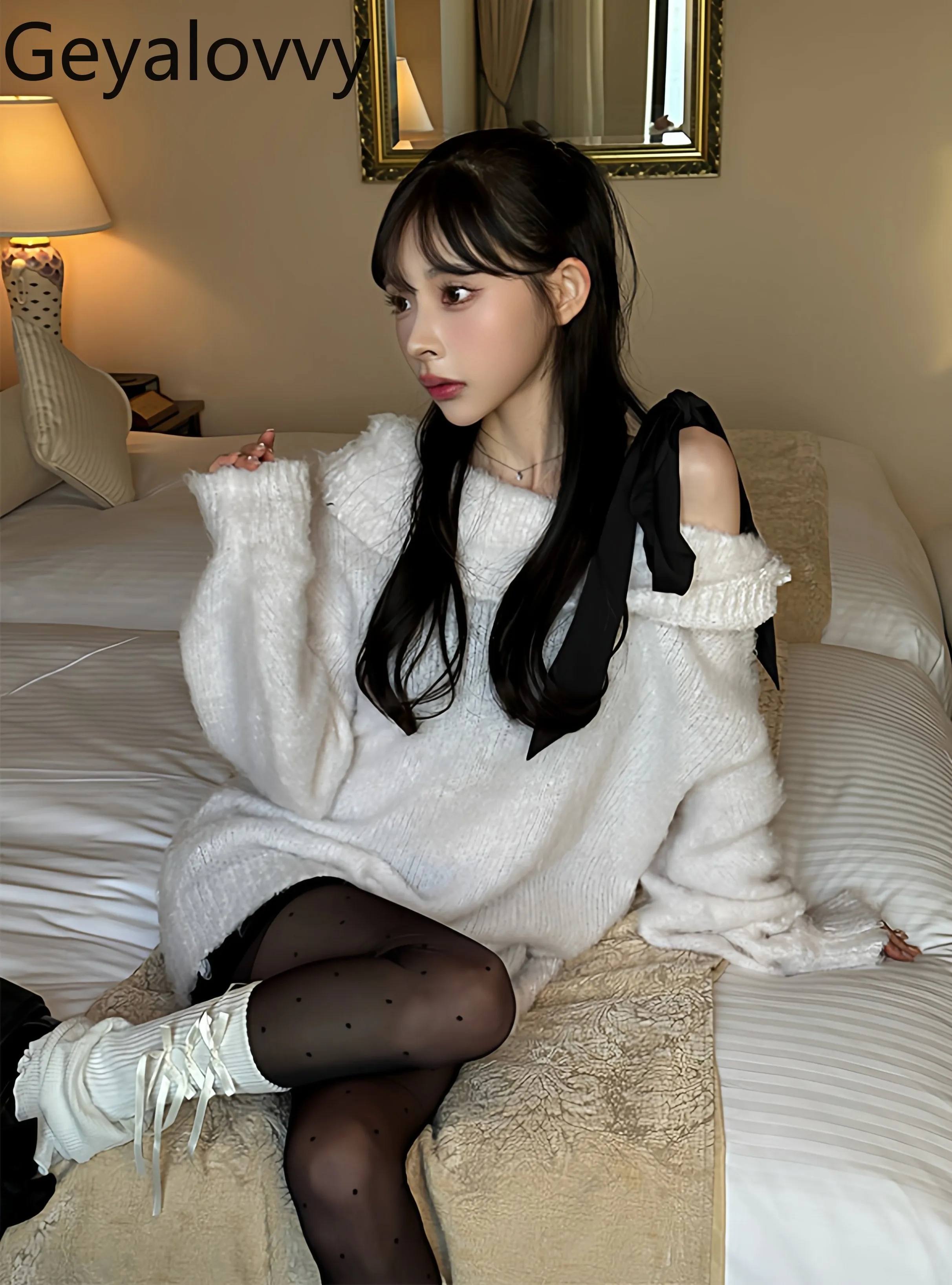 

New Japanese Style Loose Knitted Sweater Women Sweet Bow Tie Off-Shoulder Turn-Down Collar Autumn Winter Pullover Sweaters