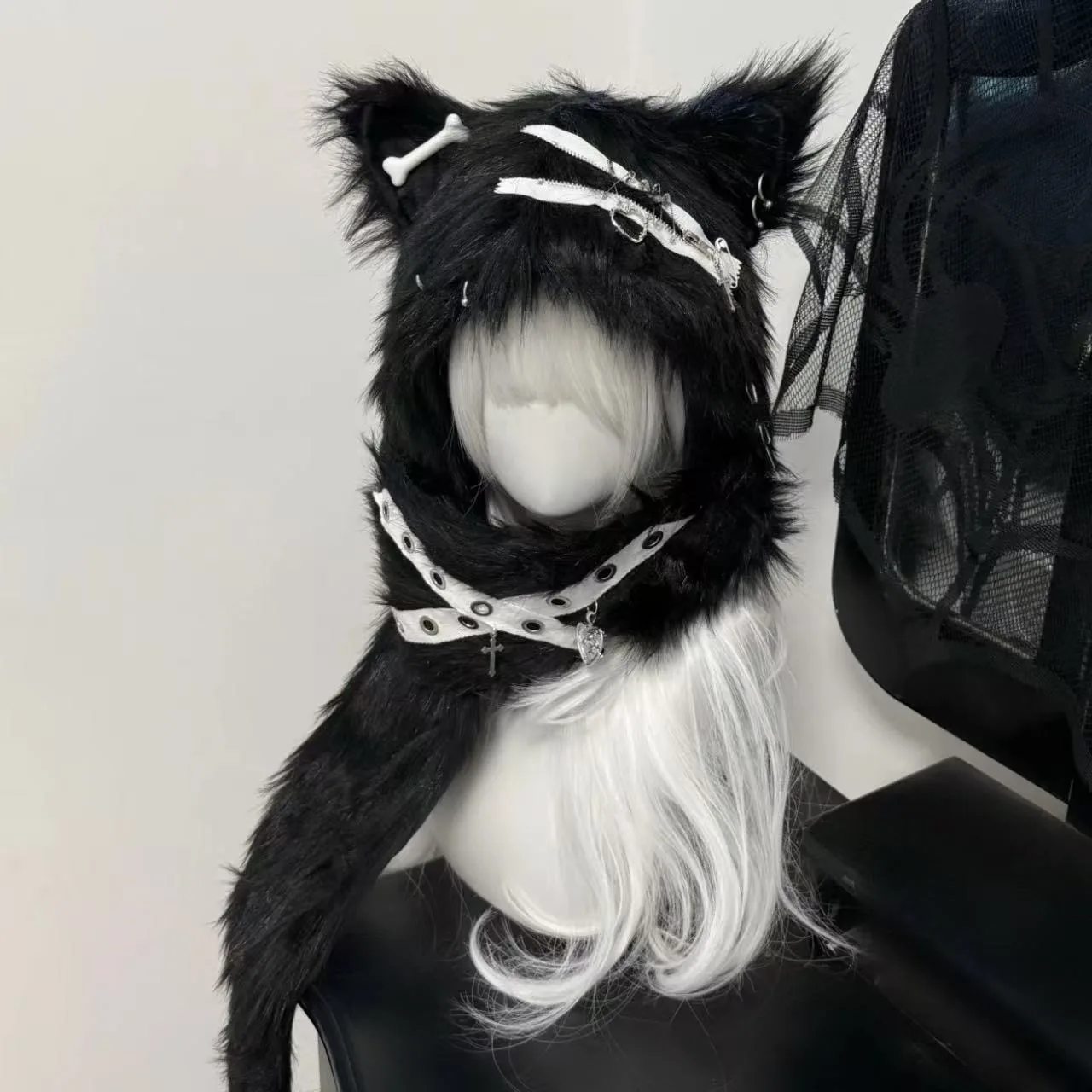 

Punk Black Fox Ears Beanies Hat Women's Winter Thickened Warm Scarf Landmine Faux Fur Cute Animals Performance Cosplay Props