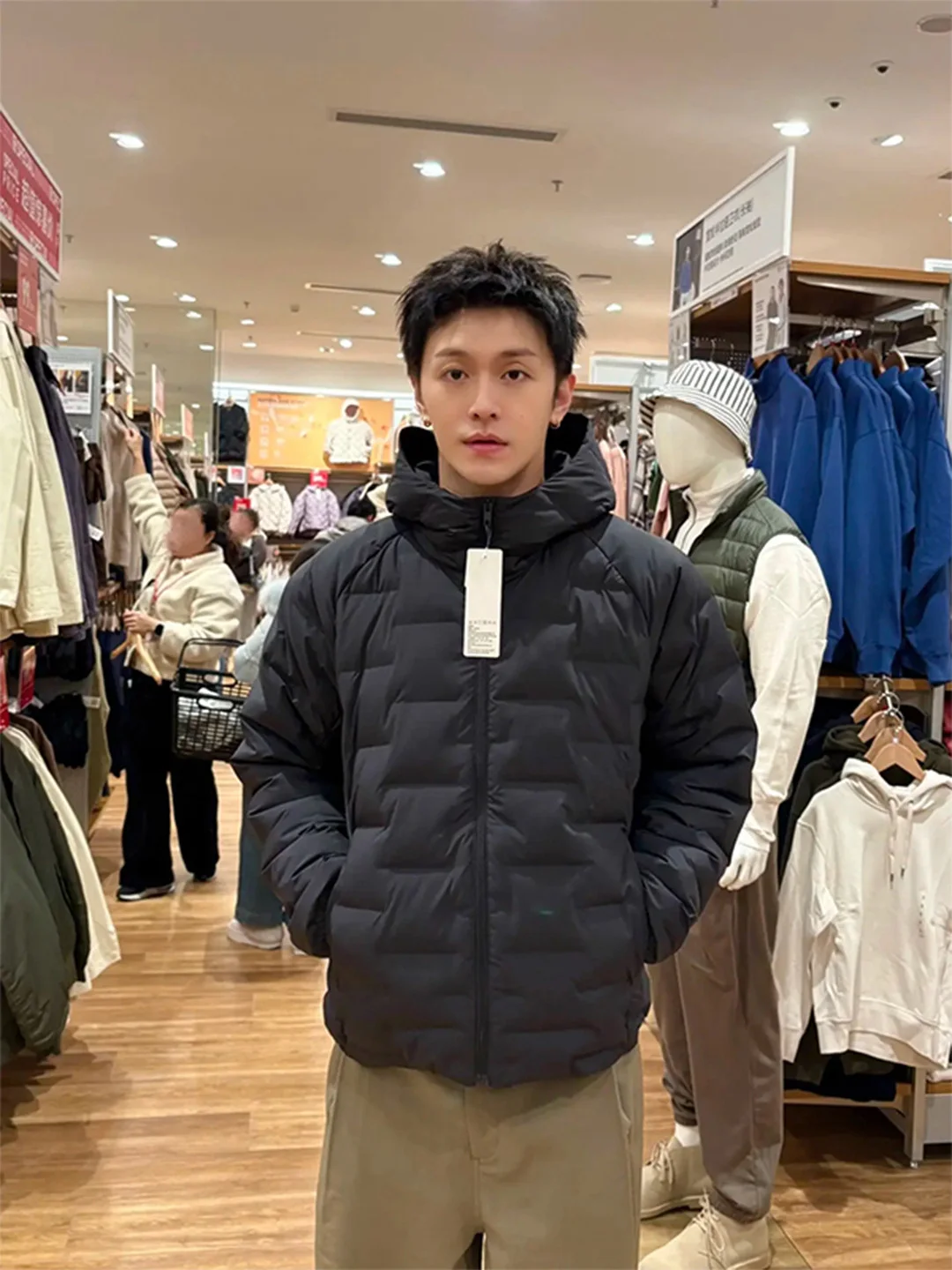 

Premium Bla Lightweight Hooded Men's down Jaet Winter Warm White Du Feather ort Sle Faionable Outdoor Coat