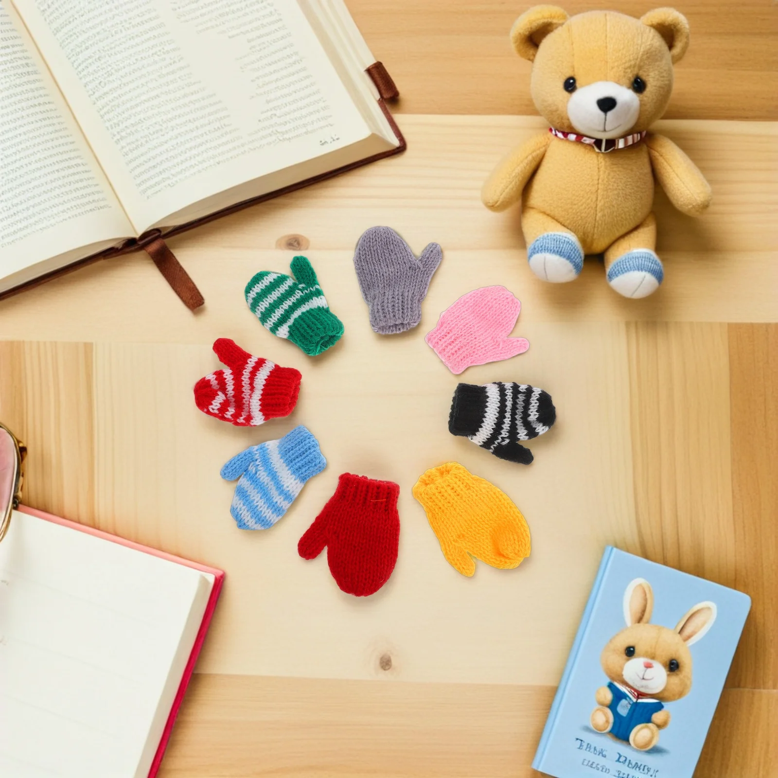 Mini Crochet Gloves For Dollhouse Miniatures Diy Crafts Holiday Decorations Kids Pretend Play Knit Accessory Set Jewelry