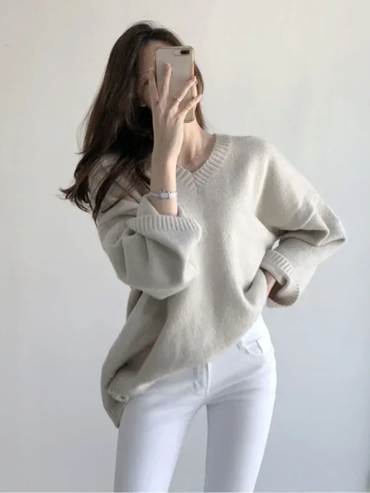 2024 Winter Fashion New Women\'s Knitted V-neck Loose Hoodie Long Sleeve Warm and Casual Outerwear Knitted Sweater  Jumper