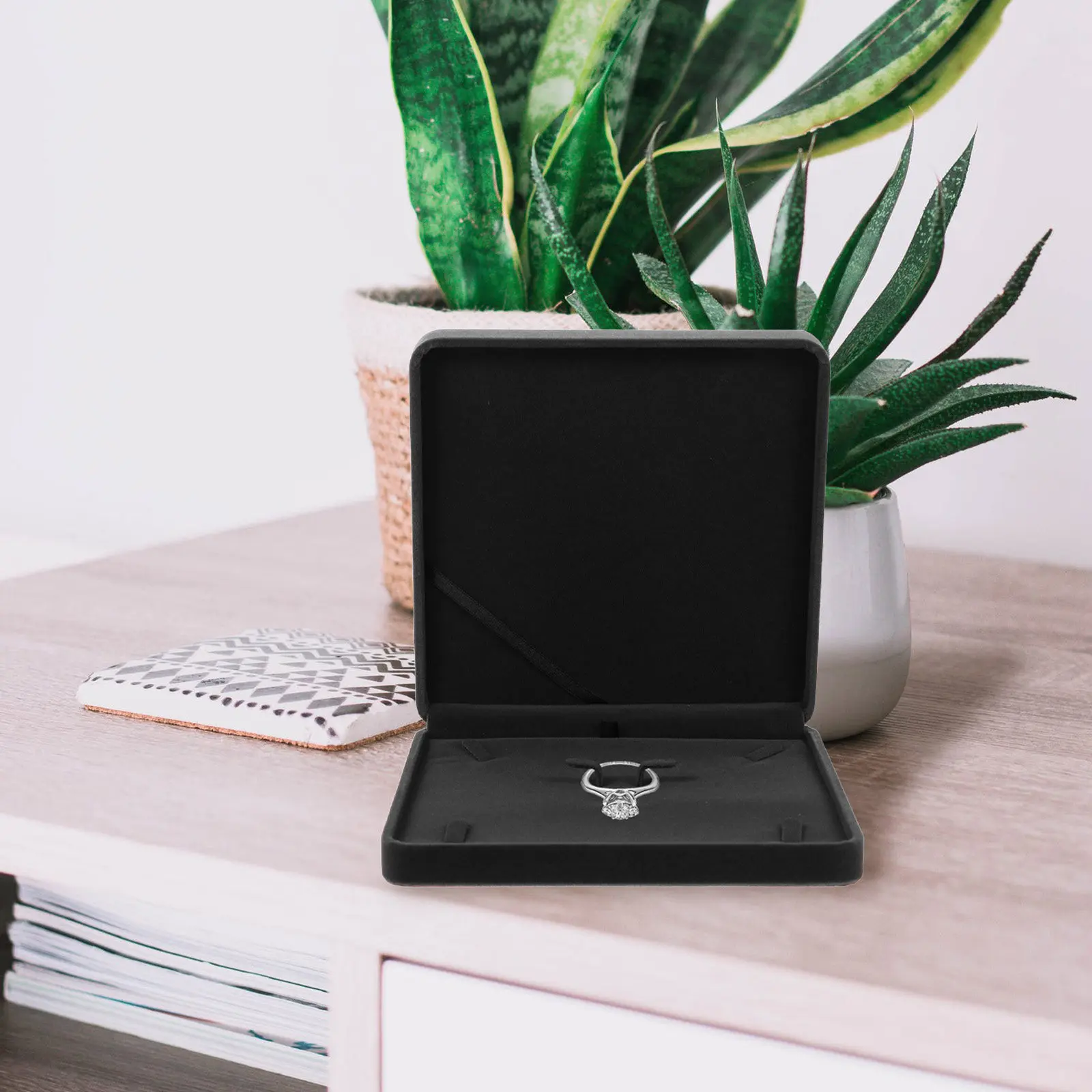 

Jewelry Box Set Core Organizer Case Solid Durable Jewelry Storage Box Organizer for Graduation Wedding Anniversary Gift